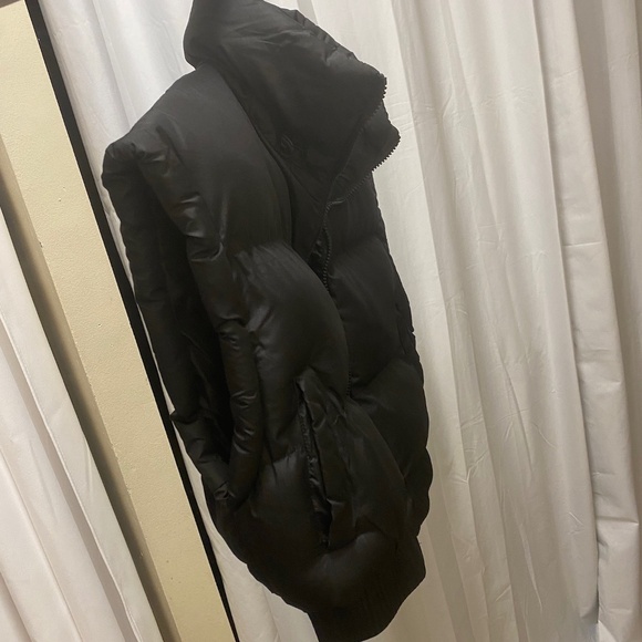 ANWND black puffer vest zip up coat jacket for winter - Picture 2 of 3